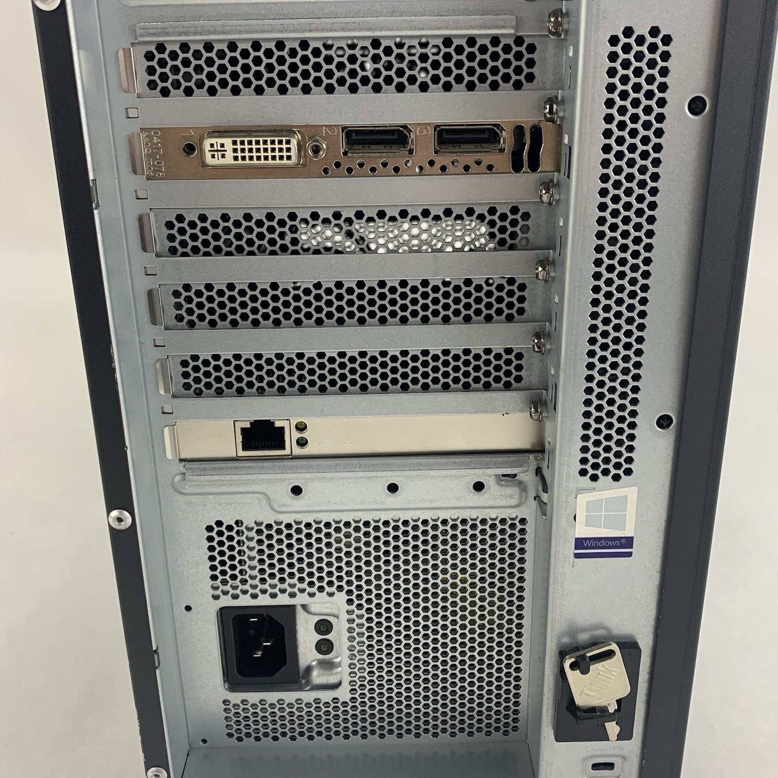 Lenovo ThinkStation P520 Tower W-2145 3.70 GHz 32 GB RAM Nvidia K2000 No OS/HDD8