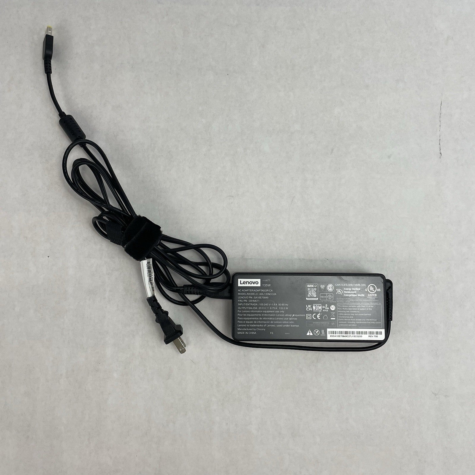 Lenovo 135W AC Adapter ADL135NCC2A OEM Charger
