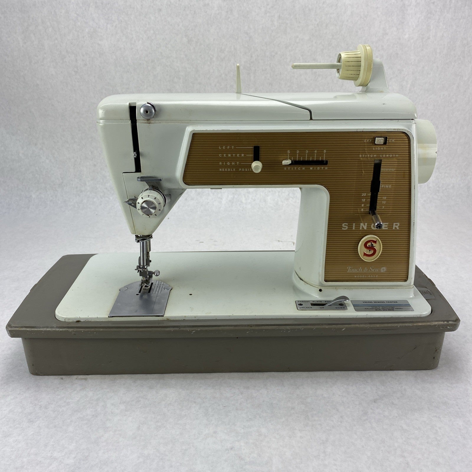 Vintage Singer Touch & Sew 603E Sewing Machine With Pedal - Viking Sewing Center1