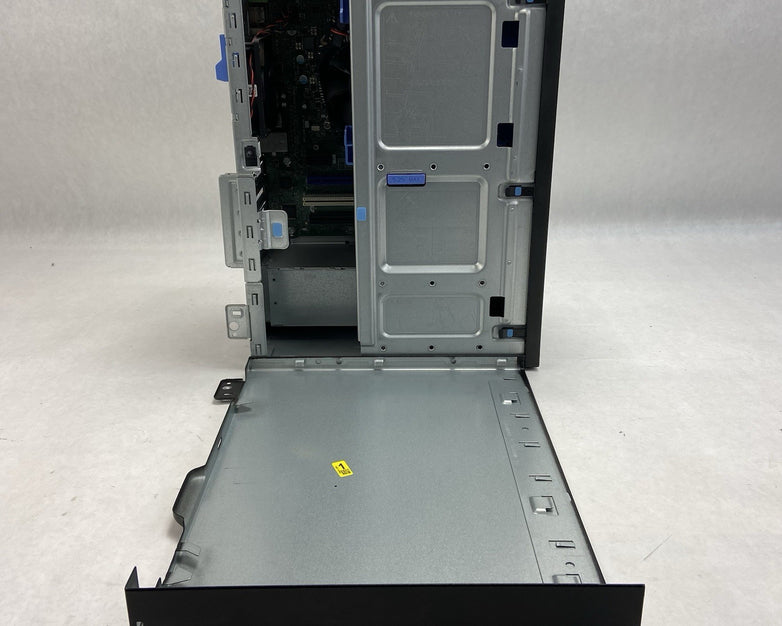 Dell Optiplex 7050 MT Intel Core i7-7700 3.6GHz No RAMHDDOSOD
