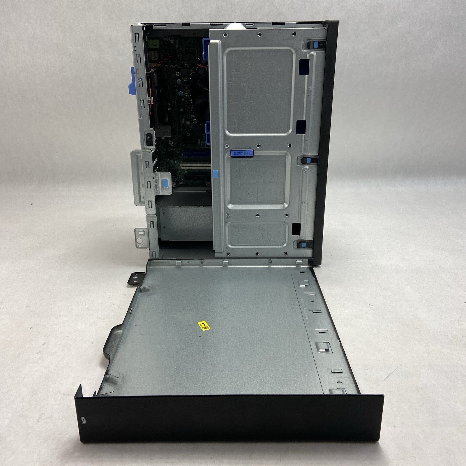 Dell Optiplex 7050 MT Intel Core i7-7700 3.6GHz No RAMHDDOSOD8