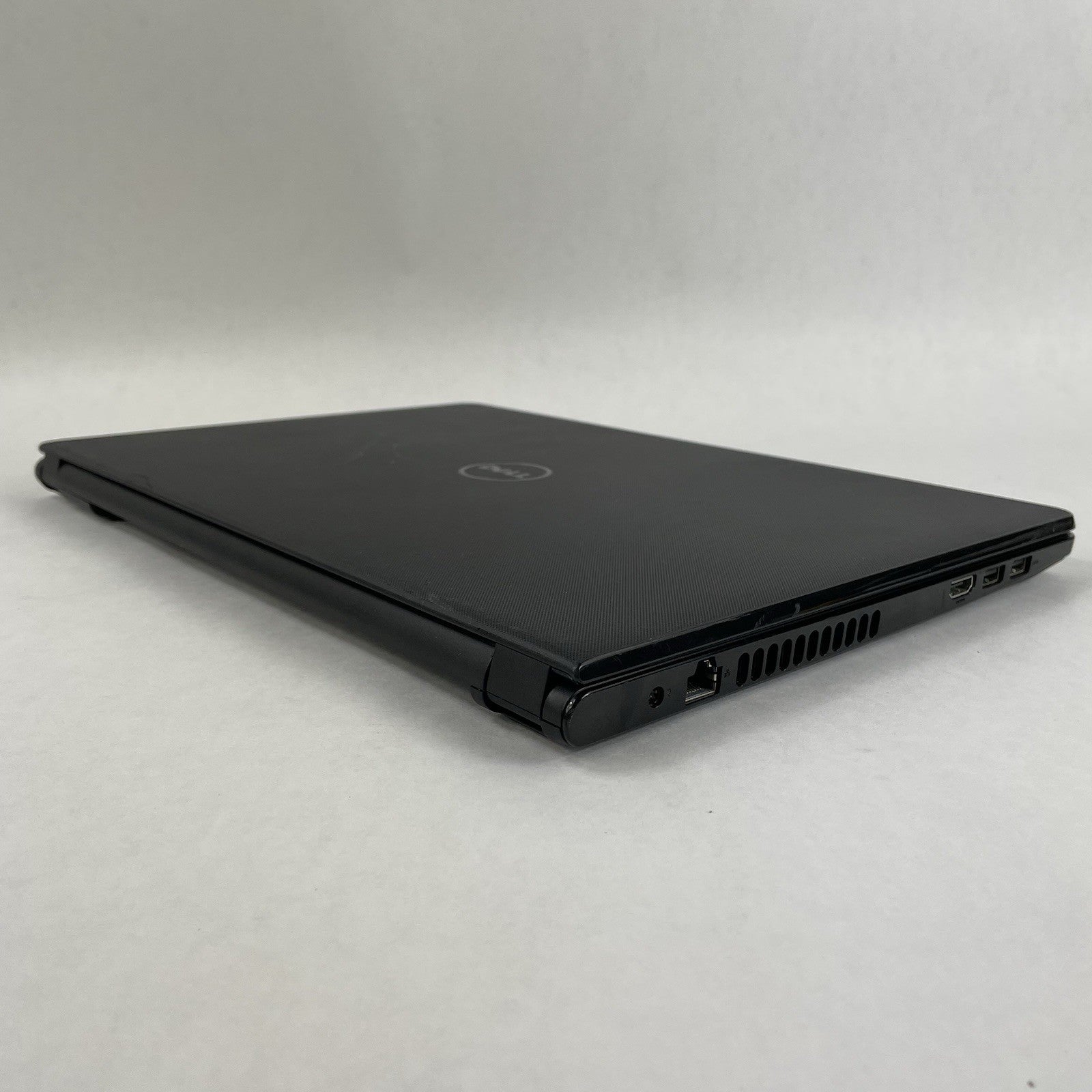 Dell Inspiron 3576 15.6" i5-8250U 1.60 GHz 8 GB RAM No SSD/OS/AC/Batt12