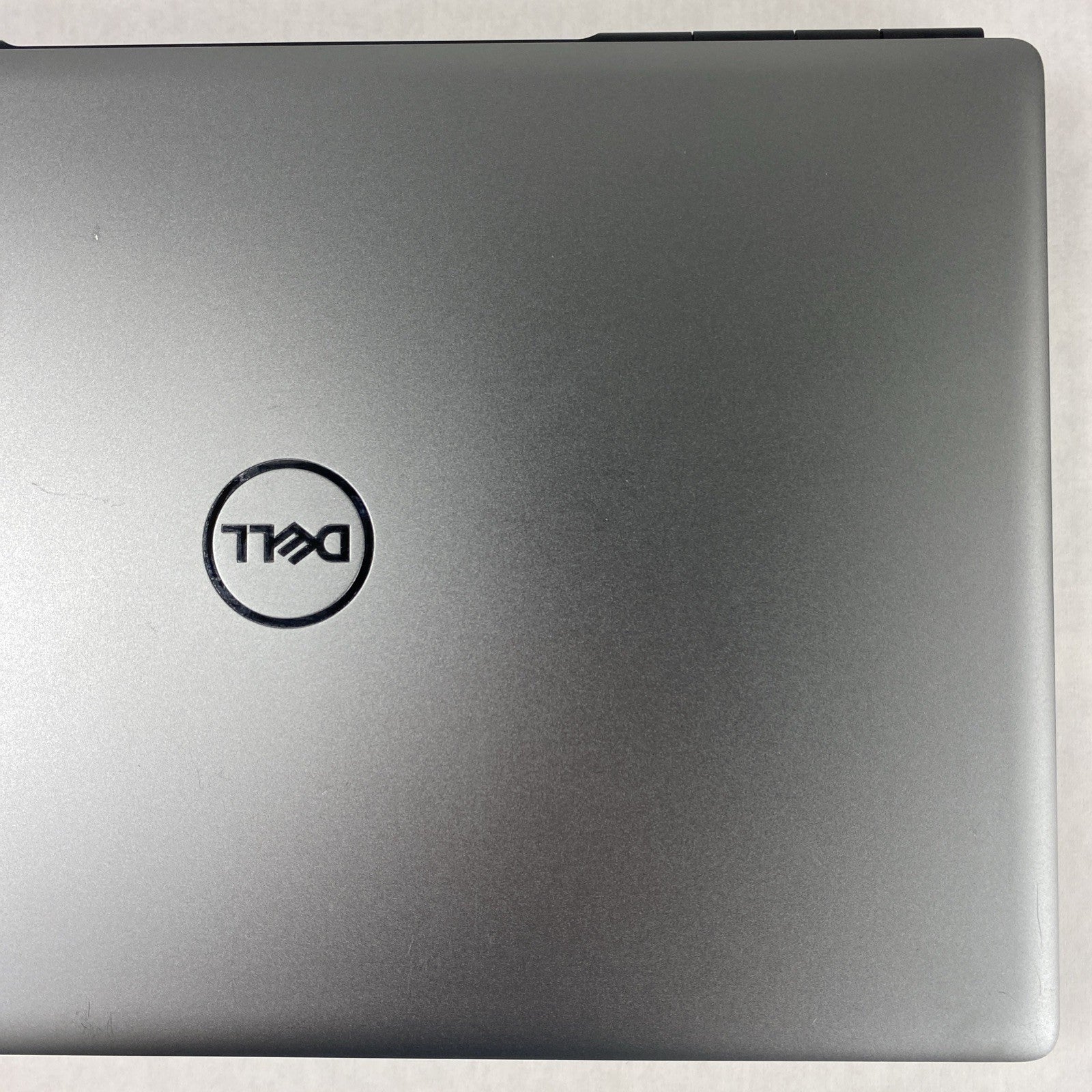 Dell Precision 7560 Intel Xeon W-11855M 3.16GHz 32GB RAM 15.6" No HDD No OS