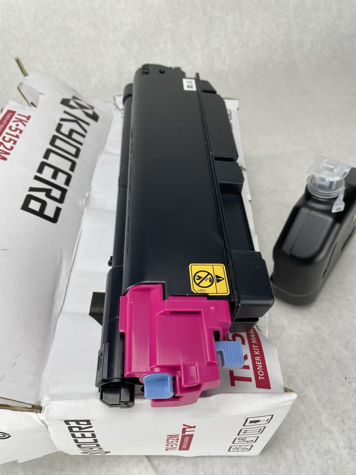 Kyocera TK-5152M Magenta Toner Cartridge