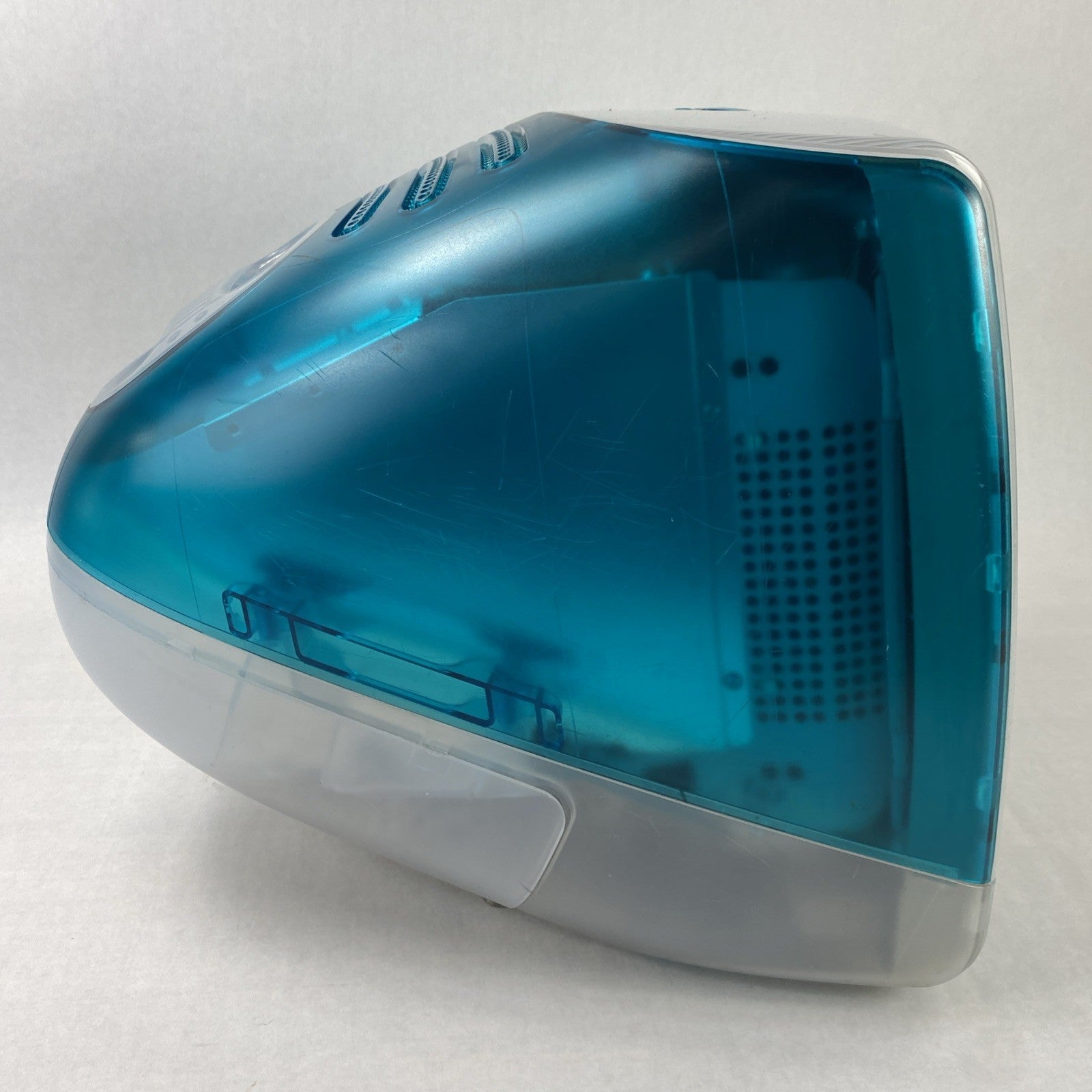 Apple M4984 iMac G3 1999 PowerPC G3 333MHz 96MB RAM No HDD No OS