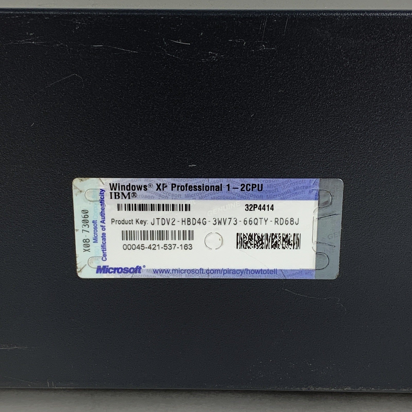 IBM Netvista 8303-42U Desktop Pentium 4 2.4 GHz 256 MB Win XP COA No OS No HDD
