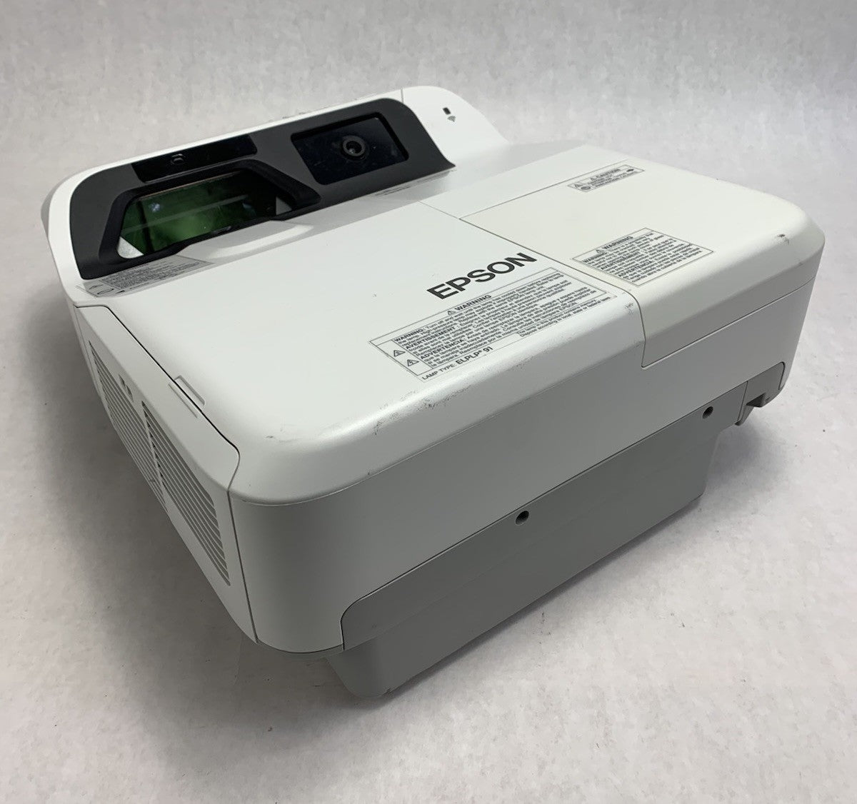 Epson PowerLite 695Wi H740A LCD Lamp Projector 4301 Lamp Hours - Dim No Remote0