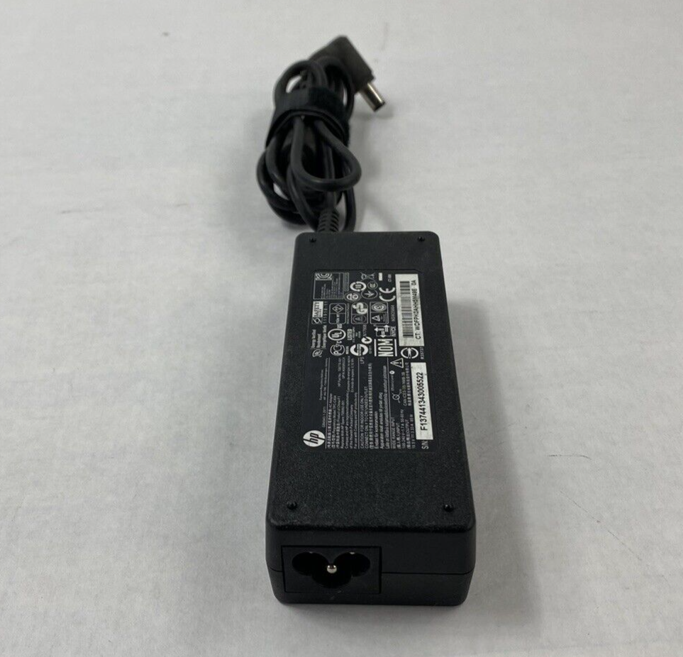 Lot of 3 HP TPC-CA54 19.5V 3.33A 65W AC Adapter