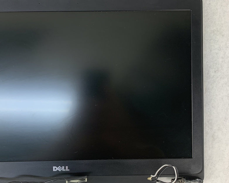 Dell Latitude E5570 15.6" HD 1366x768 Non-Touch Screen Assembly - Untested