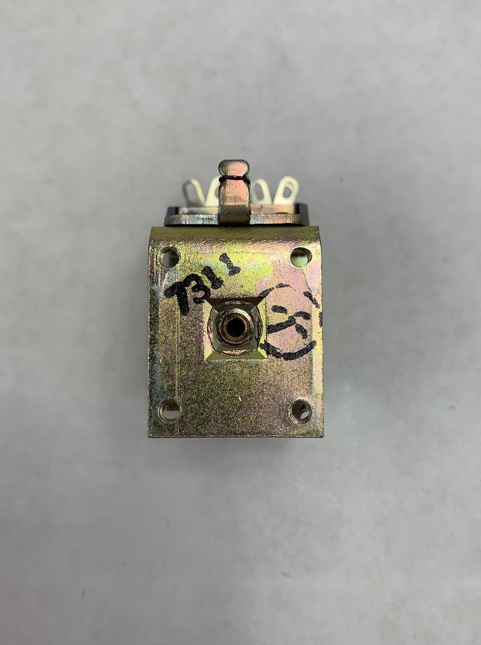 Hart-Advance 12 AC 1152C10 Relays and Solenoids