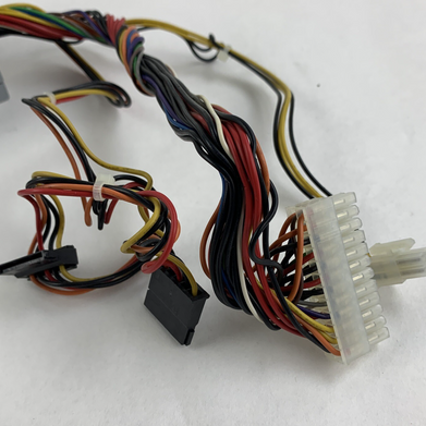 3Y Power Technology YM-6221A YM6221AA01R 220w 50-60Hz 100-240 Vac Power Supply