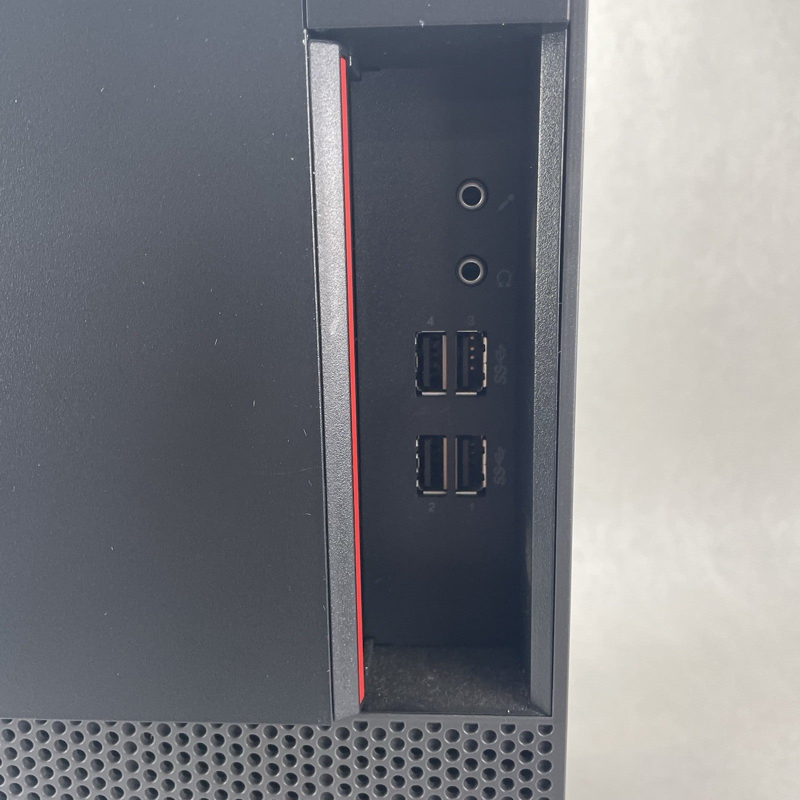 Lenovo ThinkCentre M910T DT i5-6500 3.20 GHz 16 GB RAM No SSD/OS2