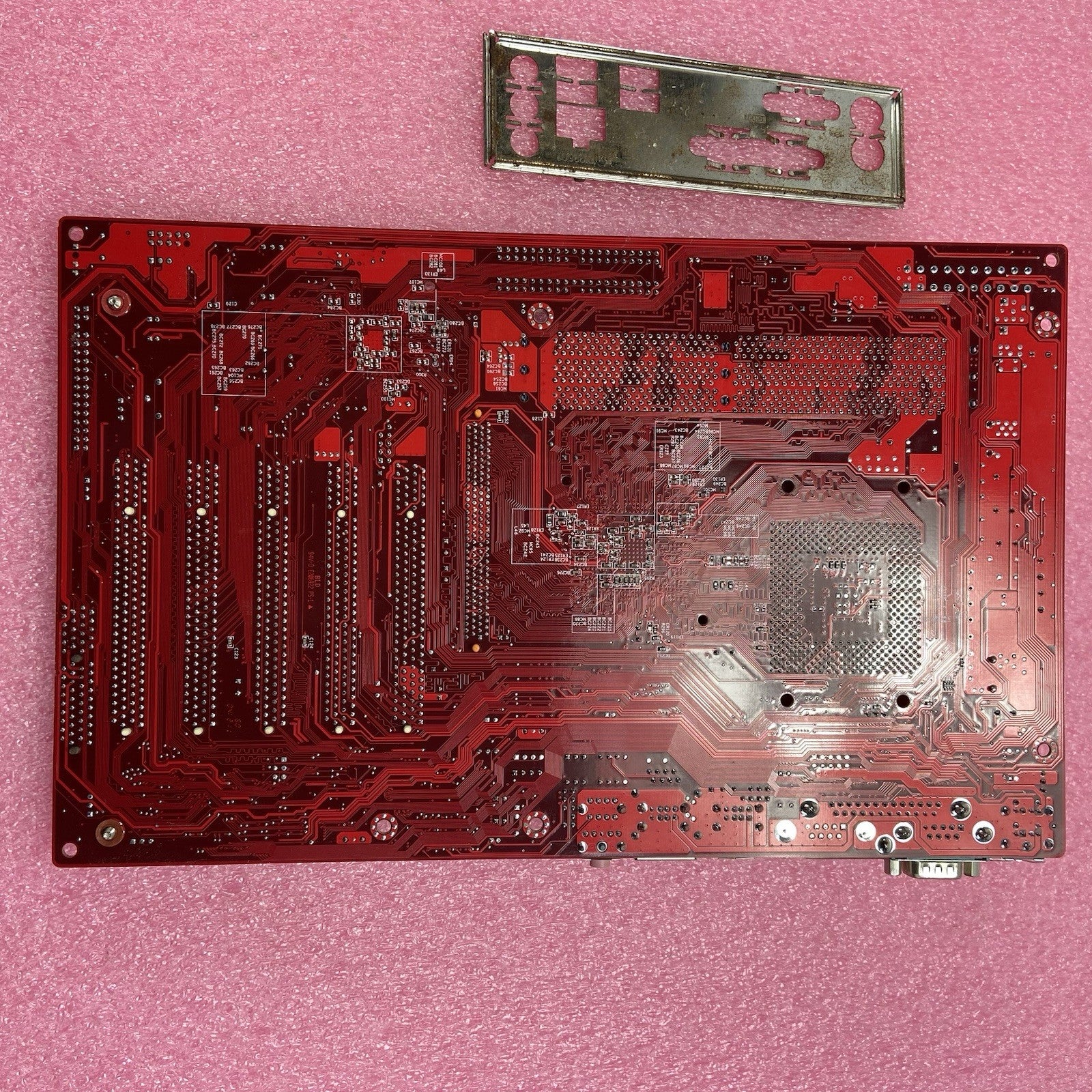 ECS PC Chips M848A Motherboard AMD Athlon XP 1.25GHz 1GB RAM w/IO7