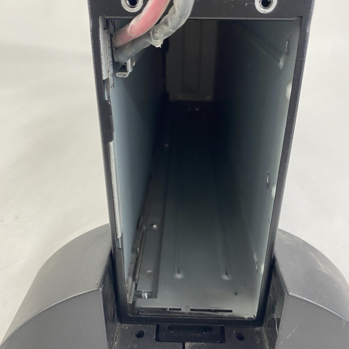 APC SURTA1500XL Tower Smart UPS RT 1500 1500VA 1050 W 6 Outlets - Tested17