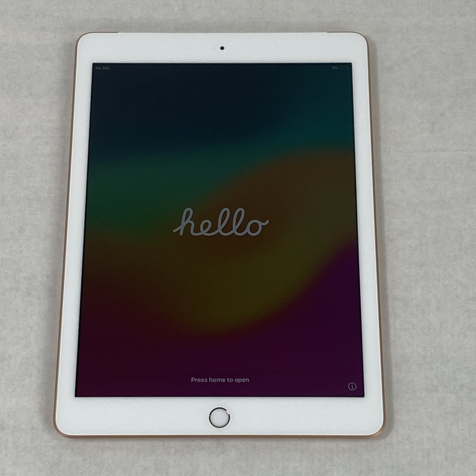 Apple iPad 6th Gen A1954 128GB 9.7" Wi-Fi Gold IOS 17.7.10