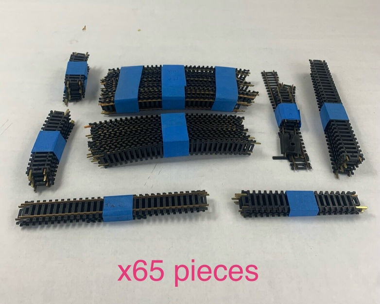 Mixed Lot of 65 HO Scale Atlas 3" 6" 9" 18" 22" Brass Snap Track Pieces