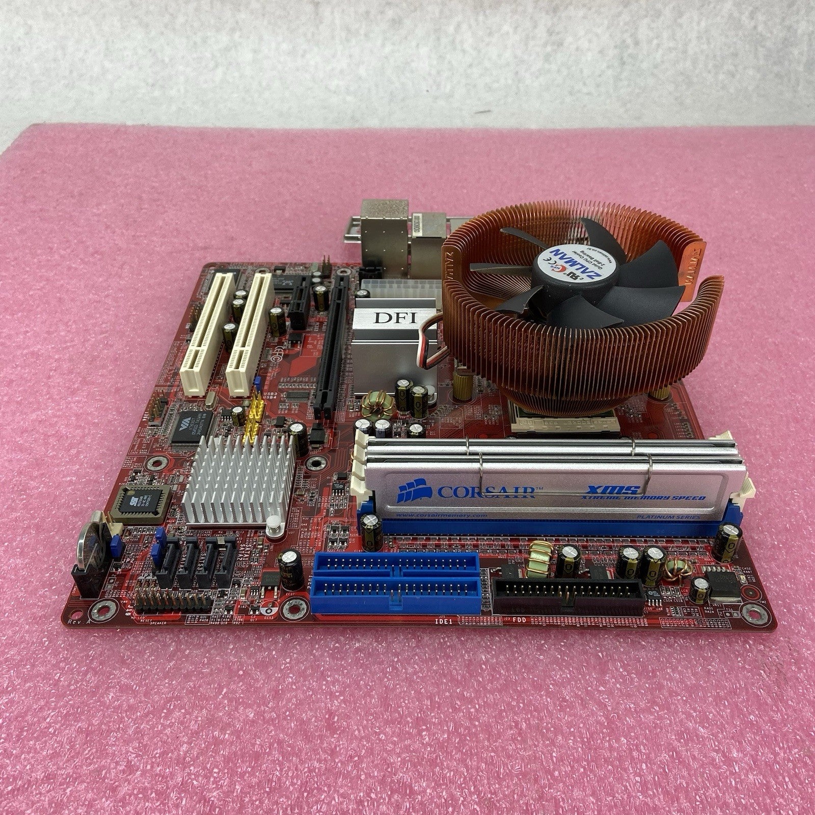 DFI RS482 Infinity Motherboard AMD Athlon 64 x2 Dual Core 2.2GHz 2GB RAM w/IO2