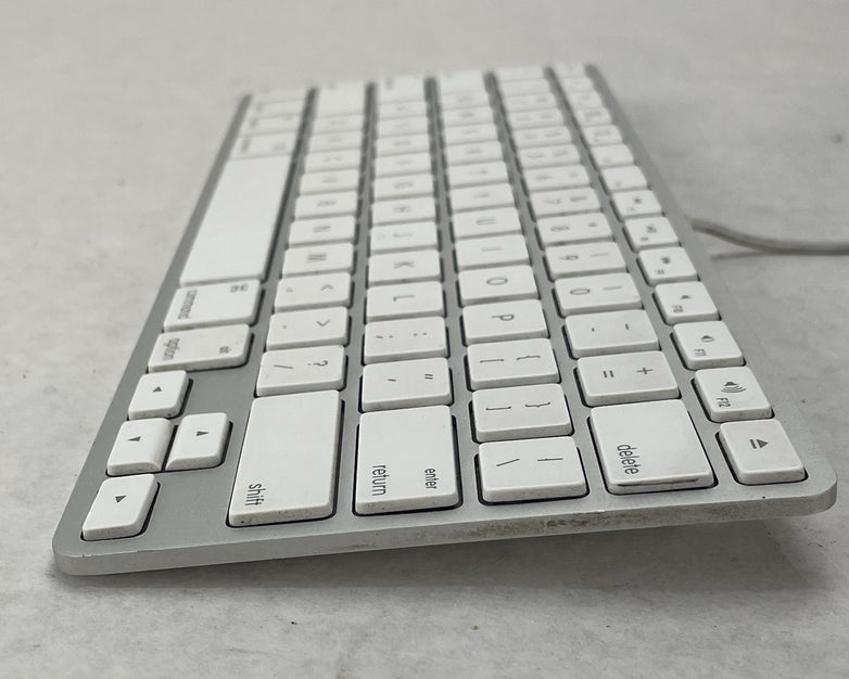 Apple A1242 Wired Keyboard English