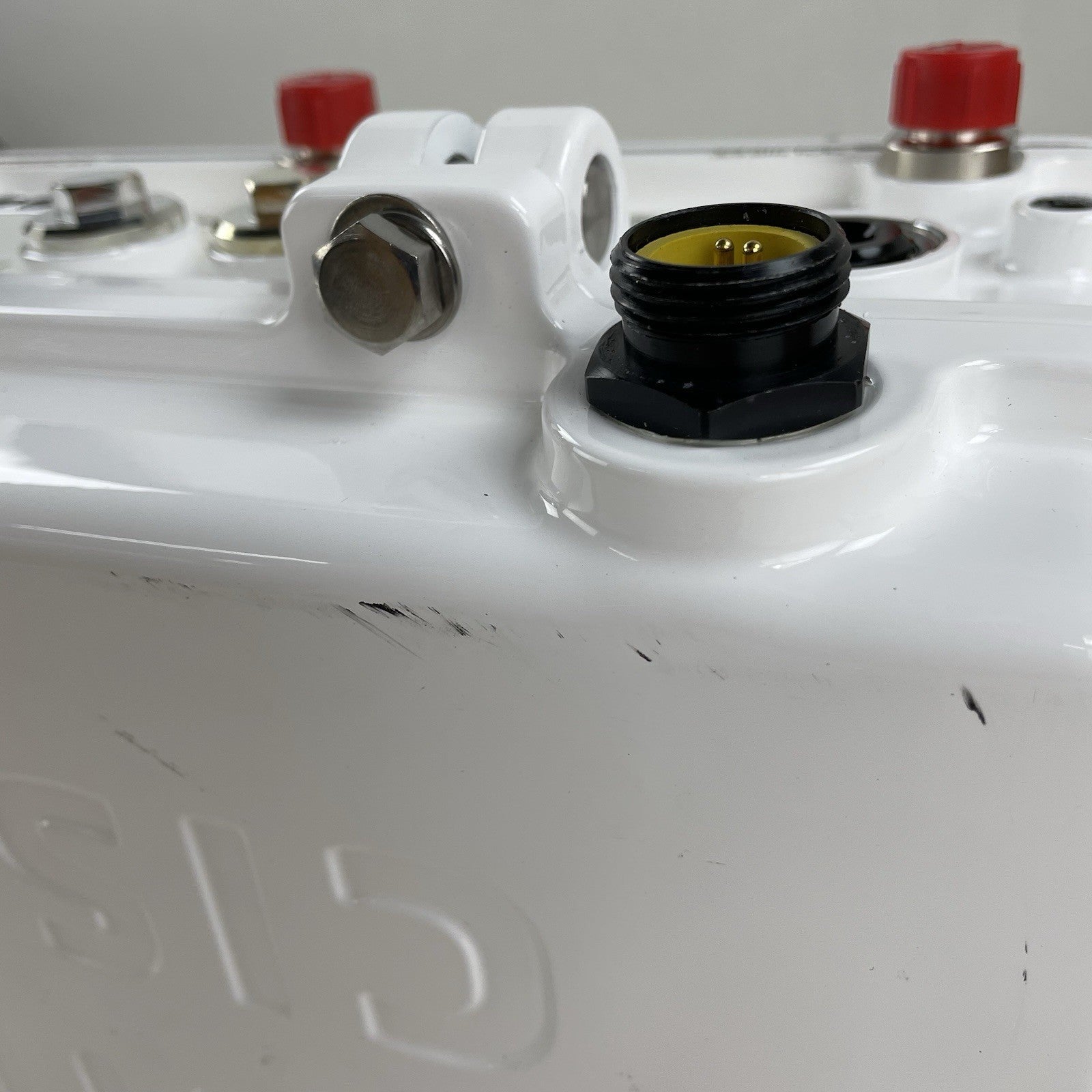 Cisco AIR-CAP1552E-A-K9 Outdoor Mesh Access Point w/ 3 Antennas AIR-ANT2547V-N