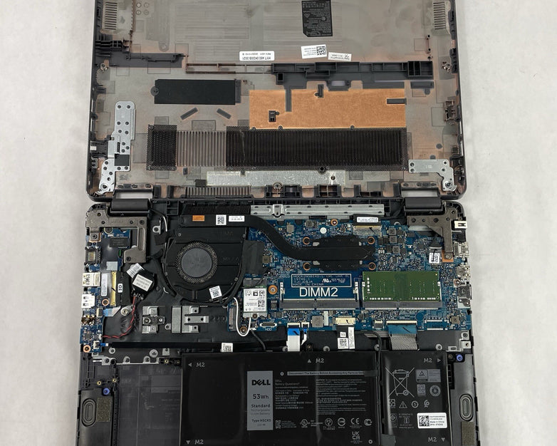 Dell Latitude 3510 15.6" i7-10510U 1.80 GHz 8 GB RAM No SSD/OS/AC