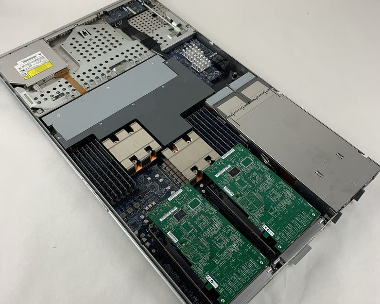 Apple A1279 XServe 2009 2x Xeon E5520 2.26 GHz 24 GB Ram LSI7202EP No OS No HDD