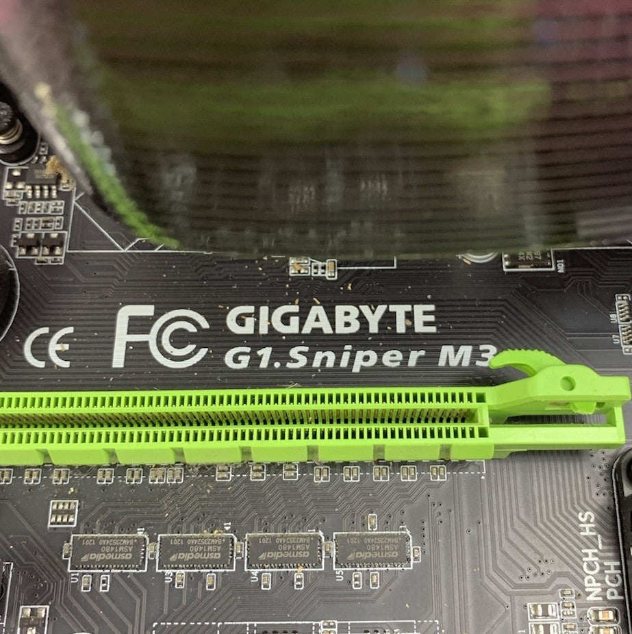 Gigabyte G1.Sniper M3 Motherboard Intel Core i5-2500K 3.3GHz 8GB RAM w/ Shield