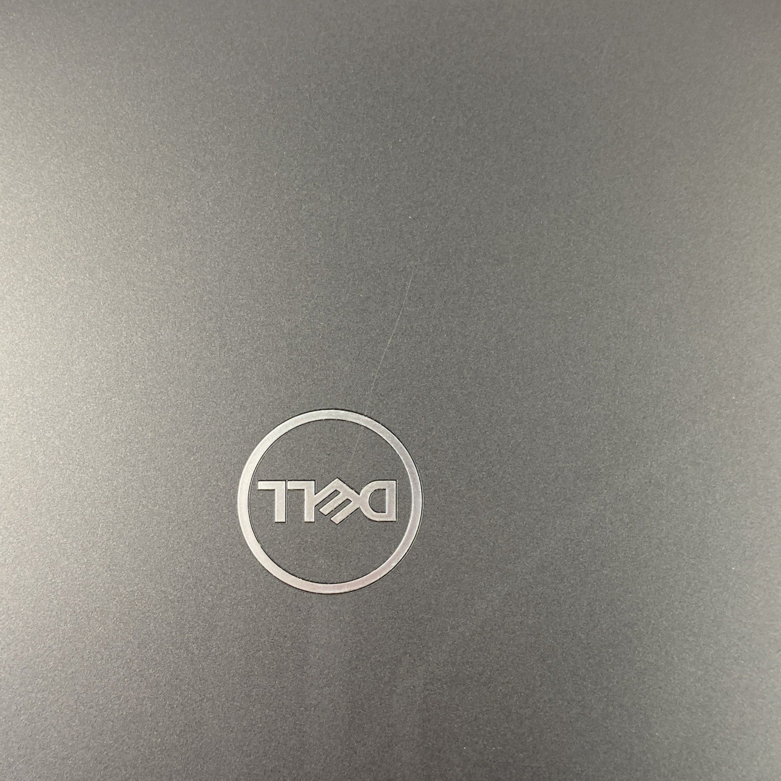 Dell Latitude 5500 Intel Core i5-8365U 1.60GHz 8GB RAM 15.6" No HDD No OS