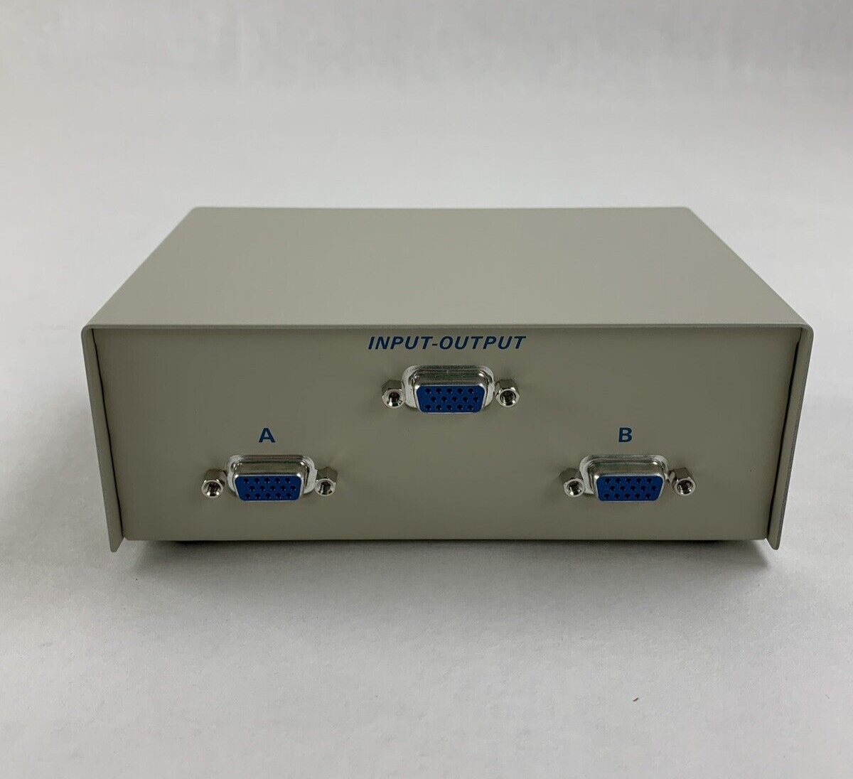 MCM Data Switch Computer Multiport MIDI A/B Switch I/O 83-3310 Box Opened