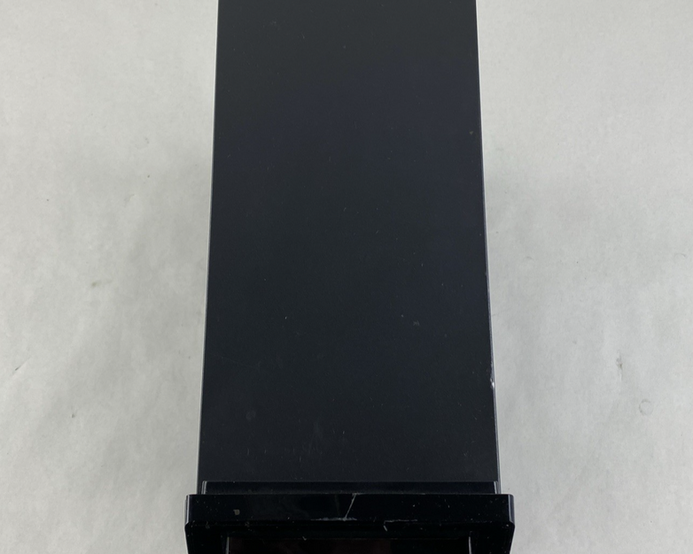 Lenovo ThinkCentre E73 MT Intel Core i3-4130 3.40GHz 8GB RAM No HDD No OS