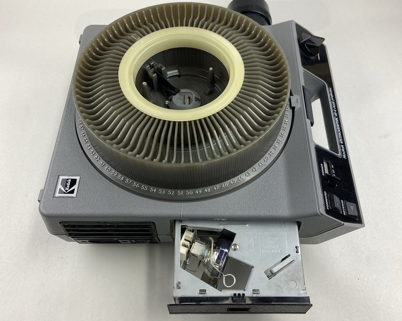 Vintage Kodak Ektagraphic III AM Slide Projector