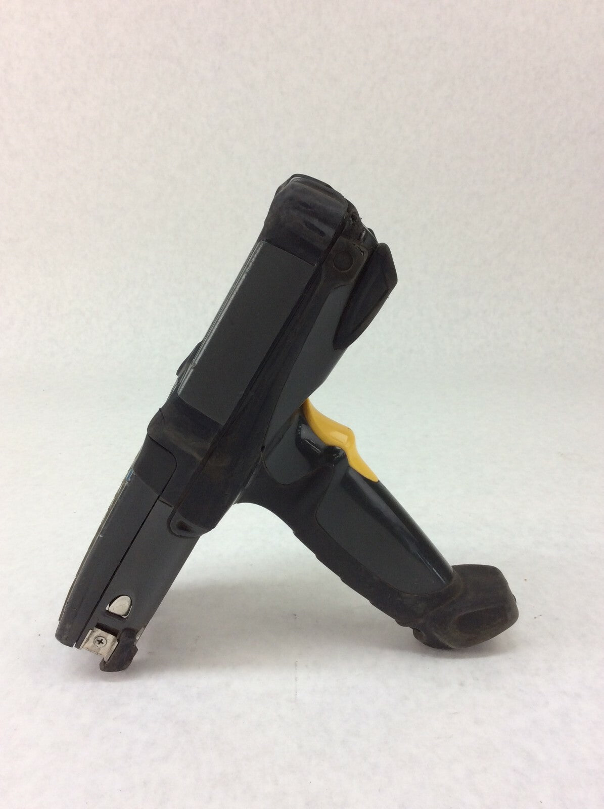 Motorola MC9090-GJ0HJJFA6WR Windows Handheld Terminal Scanner