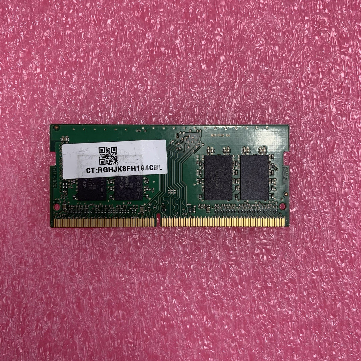 SK Hynix HMA81GS6MFR8N-UH PC4-2400T-SA1-11 8GB 1Rx8 Desktop Memory RAM6