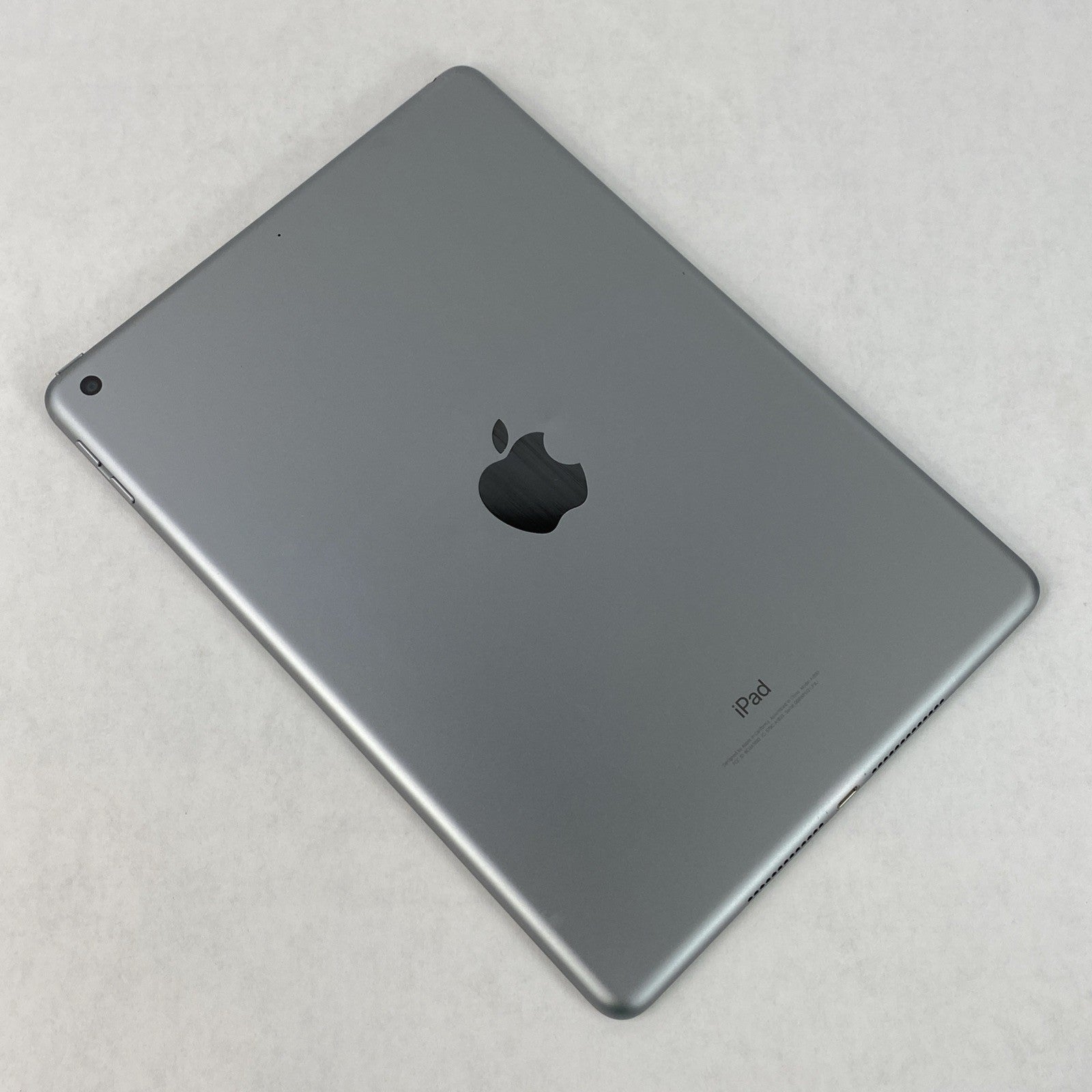 Apple iPad 6th Gen A1893 32GB 9.7" Retina Wi-Fi Space Gray IOS 17.7.1010