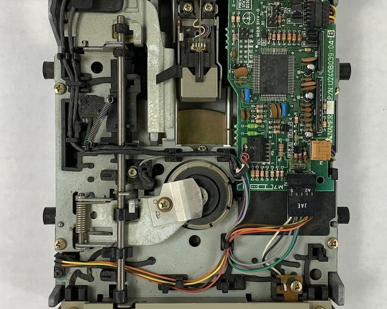 Mitsubishi MF501B-318U 5.25" Vintage Floppy Disk Drive