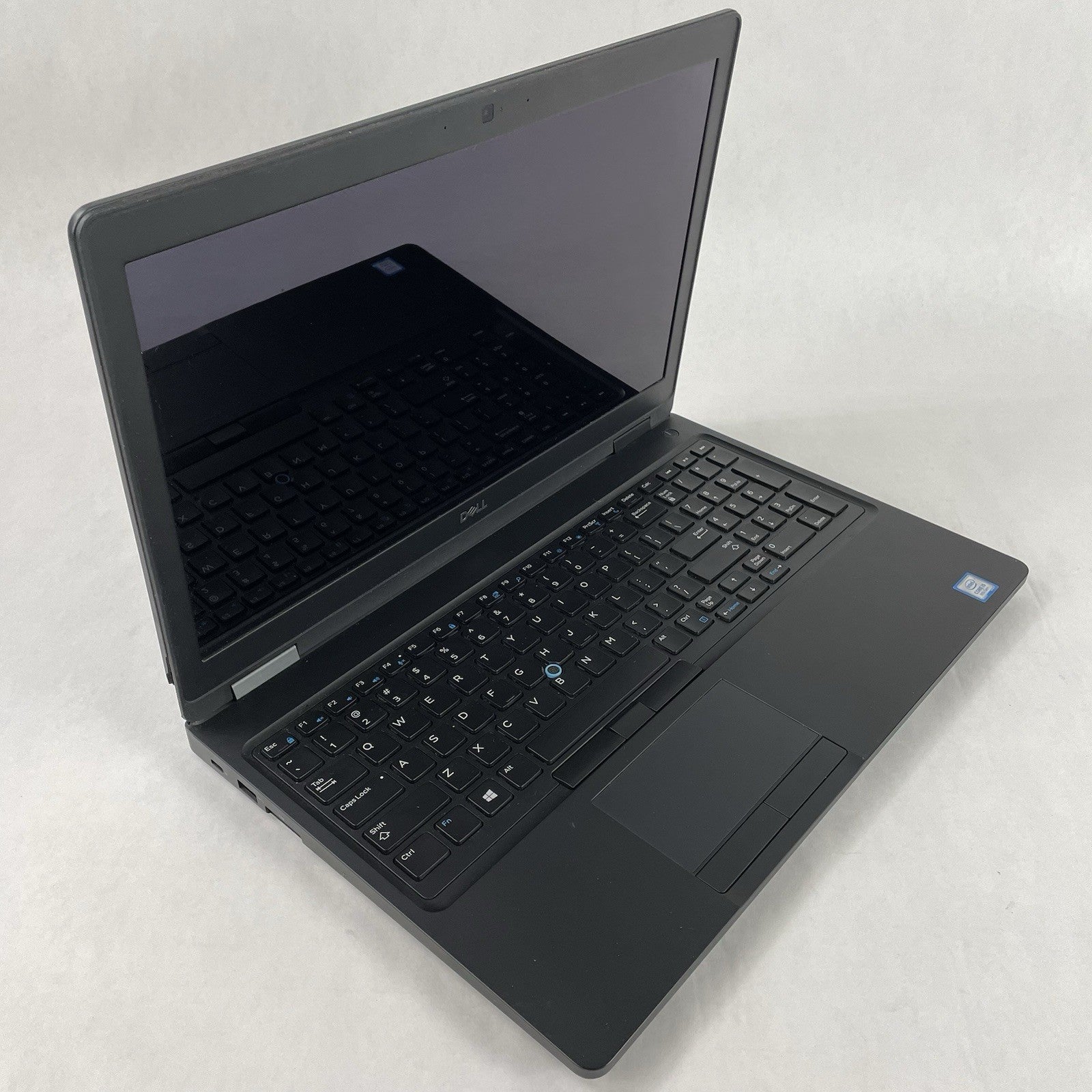 Dell Latitude 5590 15.6" i5-8250U 1.6 GHz 8GB RAM No SSD No OS - Bad Corner READ0