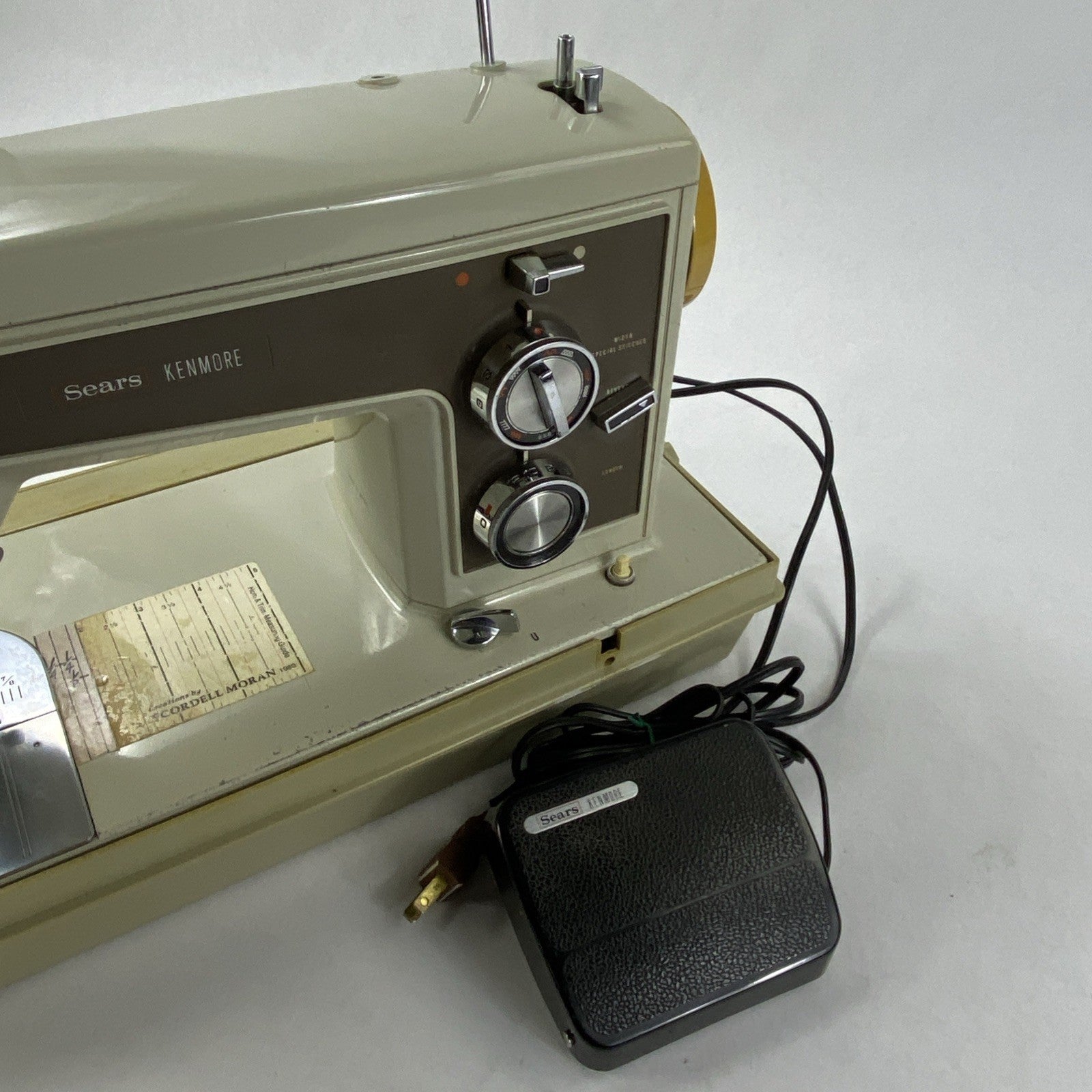 Sears Kenmore 158. 14300 Sewing Machine - Parts or Repair - Motor sticks5