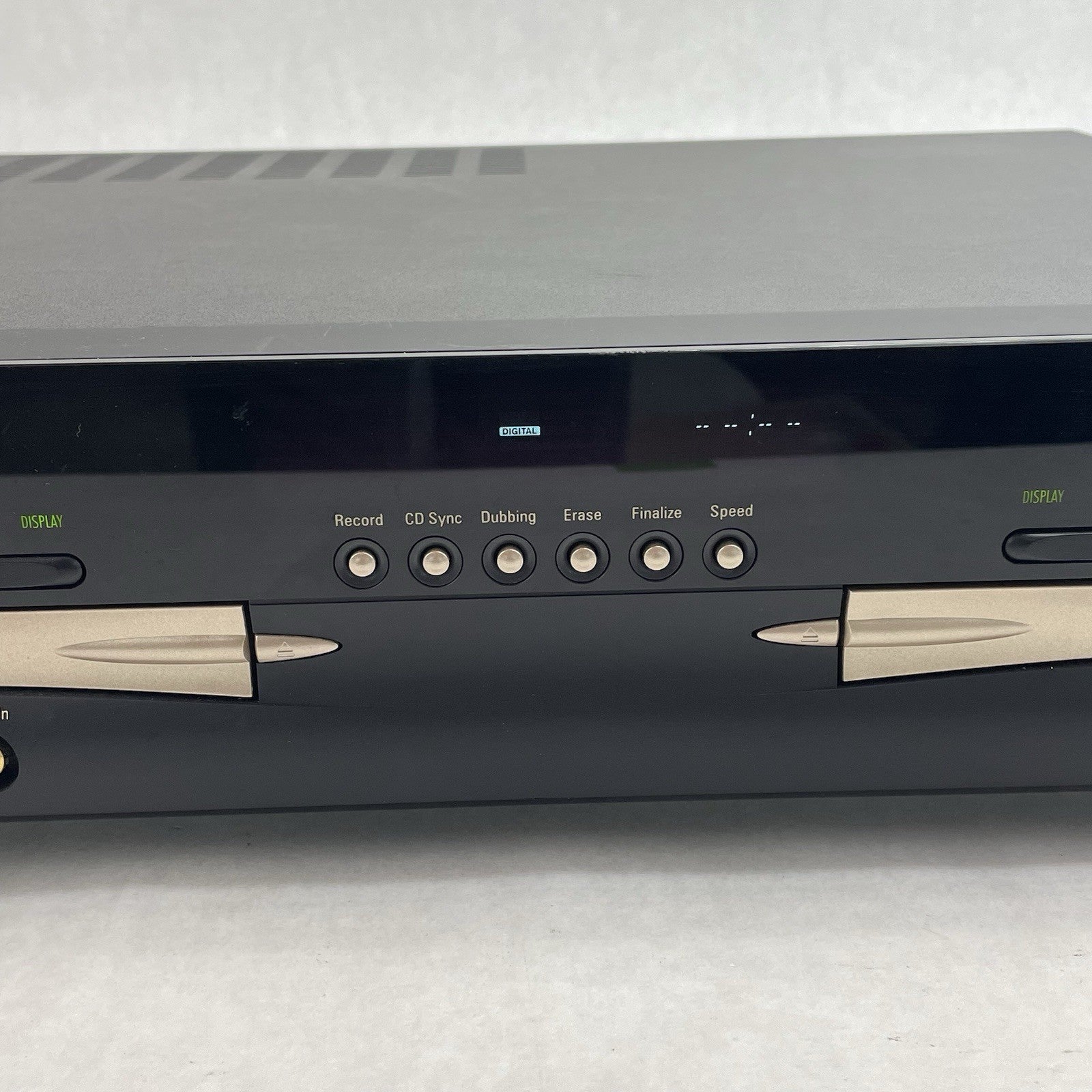 Harmon Kardon CDR 20 Dual CD Recoder For Parts or Repair3