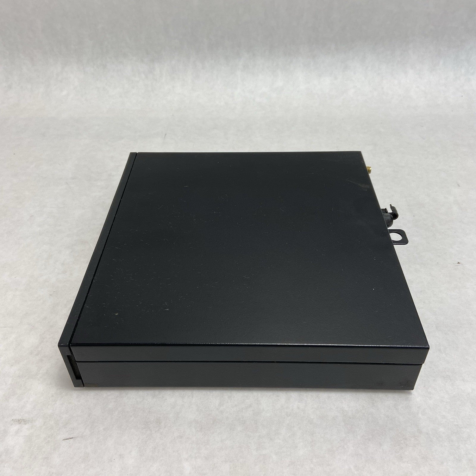 Dell Optiplex 3070 Micro Intel Core i3-9100T 3.1GHz 8GB RAM w/AC No HDD/OS7