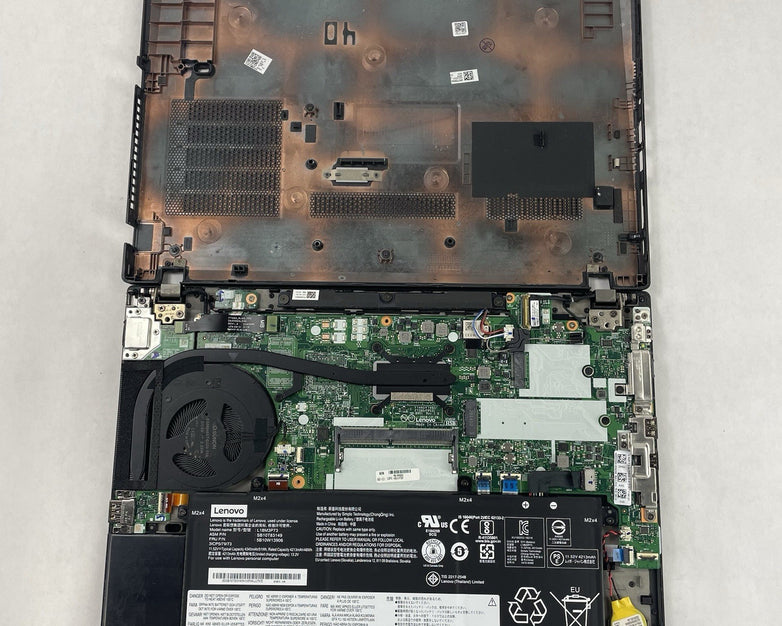Lenovo ThinkPad T490 14" i5-8365U 1.60 GHz 8 GB RAM No SSD/OS/AC