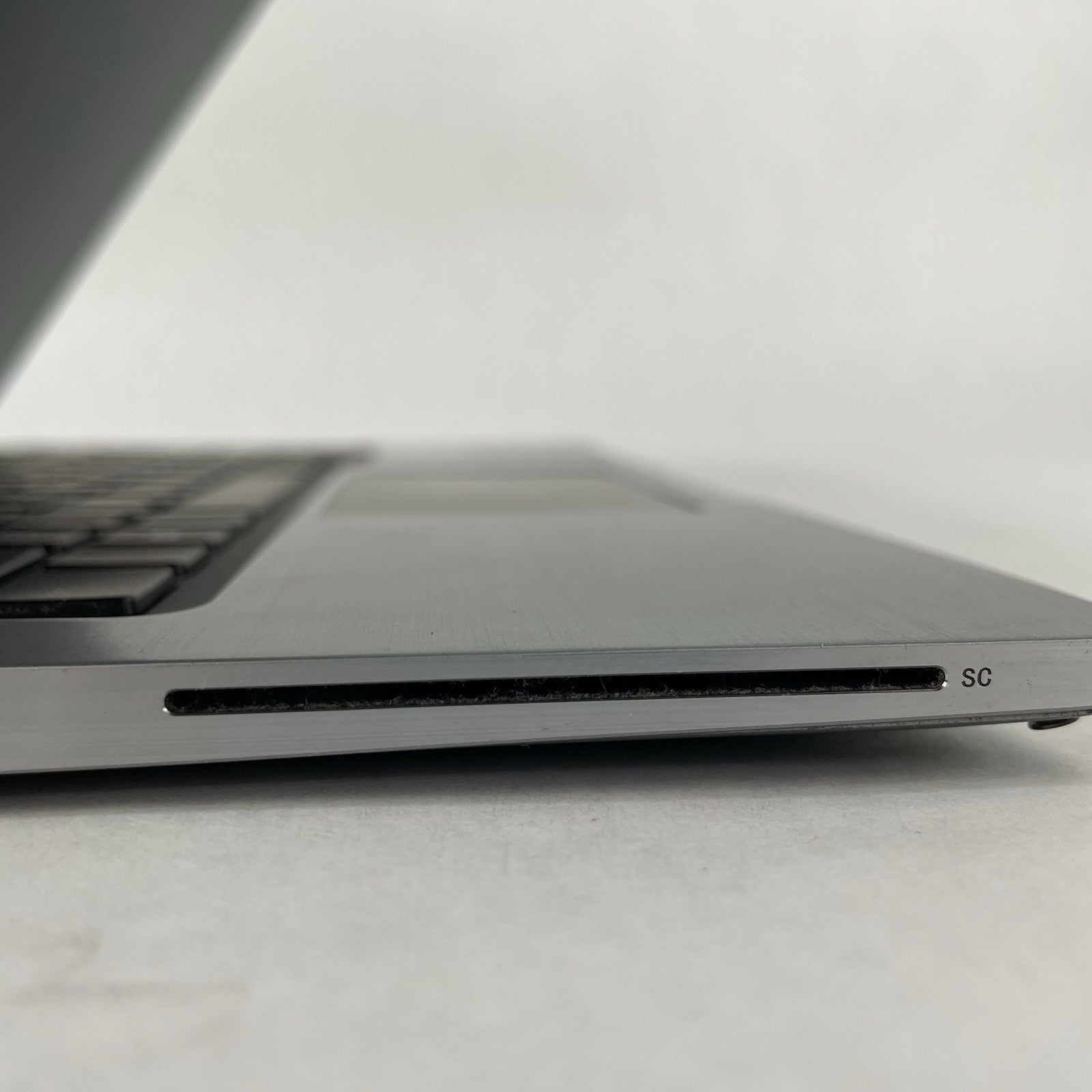 Dell Latitude 7400 2in1 14" i7-8665U 1.90 GHz 16 GB RAM No SSD/OS/AC/Batt7