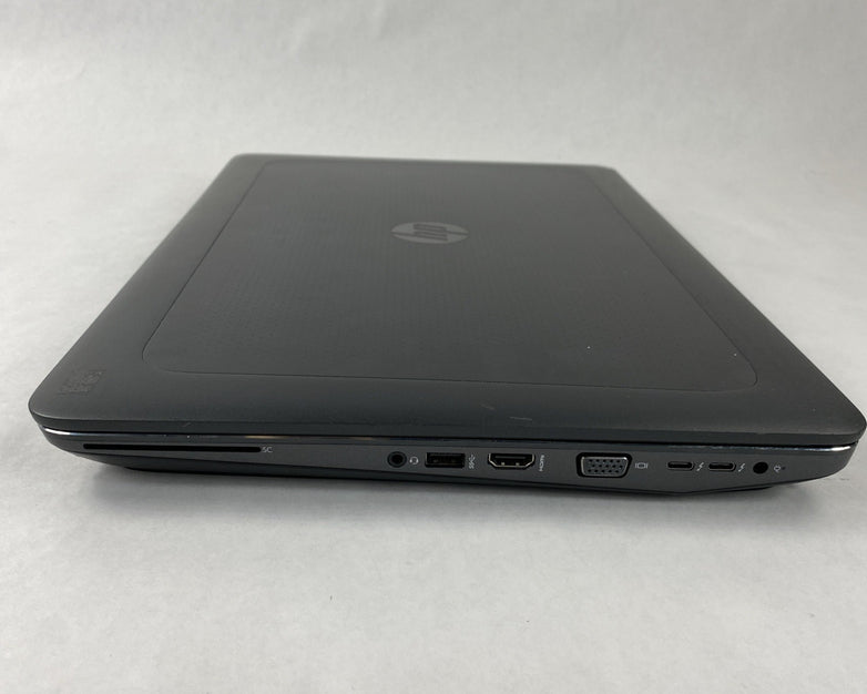 HP ZBook 17 G3 Intel Core i7-6700HQ 2.60 GHz 8 GB RAM 17.3" No HDD No OS