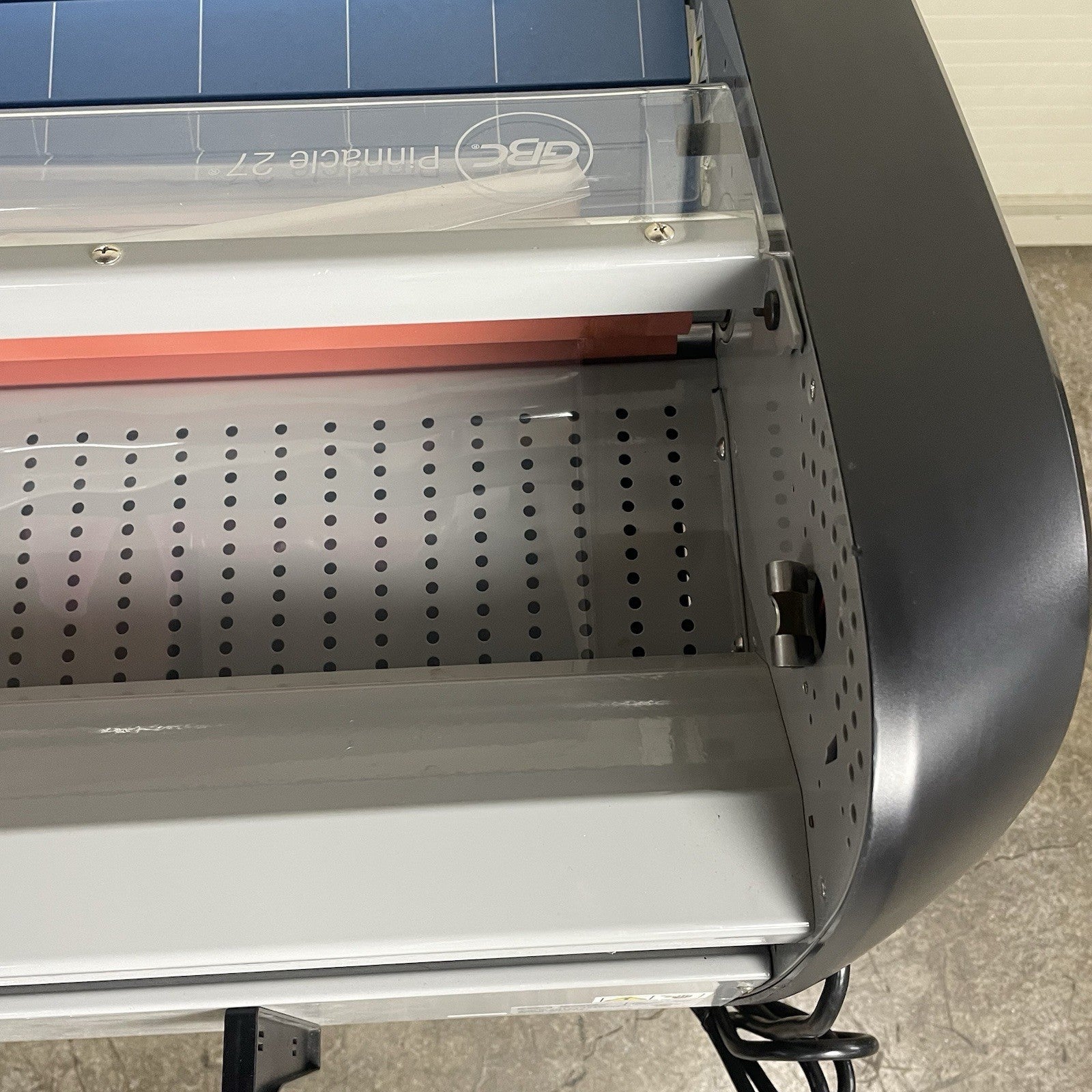 GBC Pinnacle 27 EZLoad Thermal Roll Laminator, 27" Maximum Width, 8-10