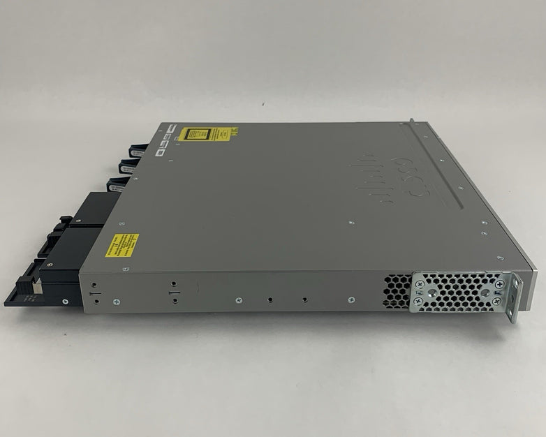 Cisco Catalyst WS-C3850-48U-S V07 48 Port Switch Tested w/C3850-NM-2-10G 2x PSUs