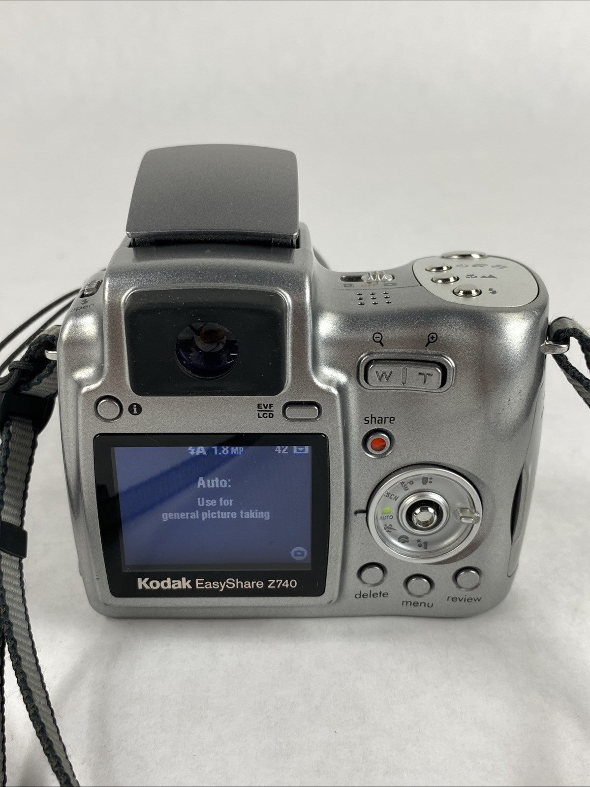 Kodak EasyShare Z740 10x Zoom Digital Picture And Video Camera1