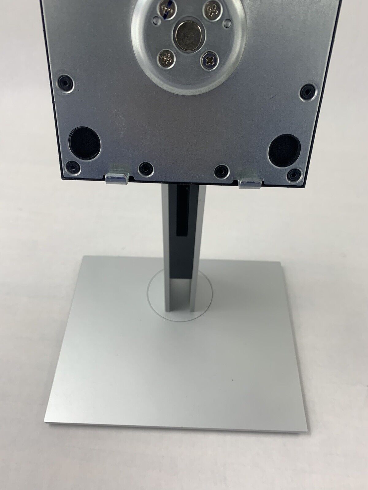 Lot of 2 E23G4 E24G4 Monitor Stand 760.06707.0001