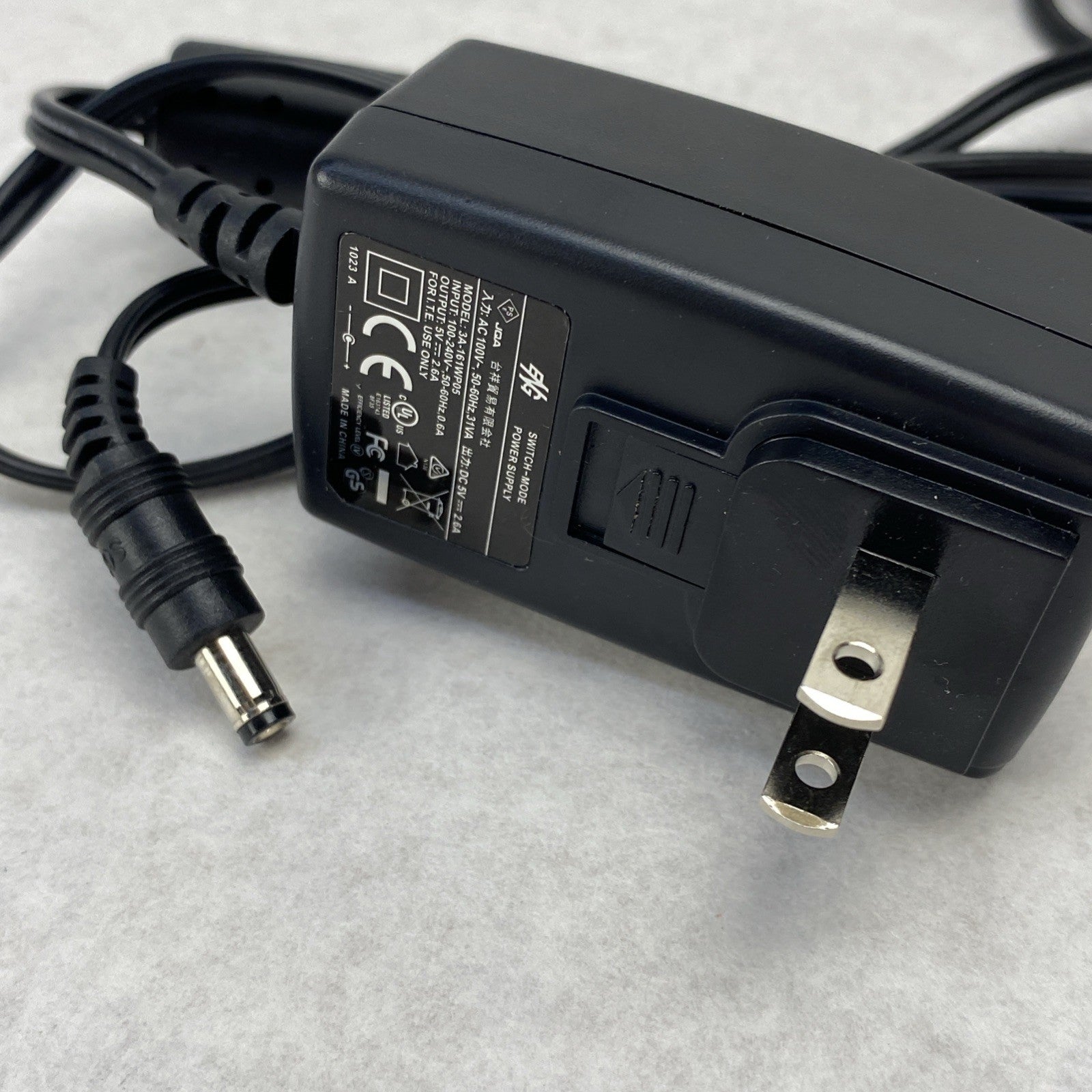 StarTech VGA2HDMIPRO ConvergeAV VGA To HDMI AV Converter/Scaler - With Cables 14