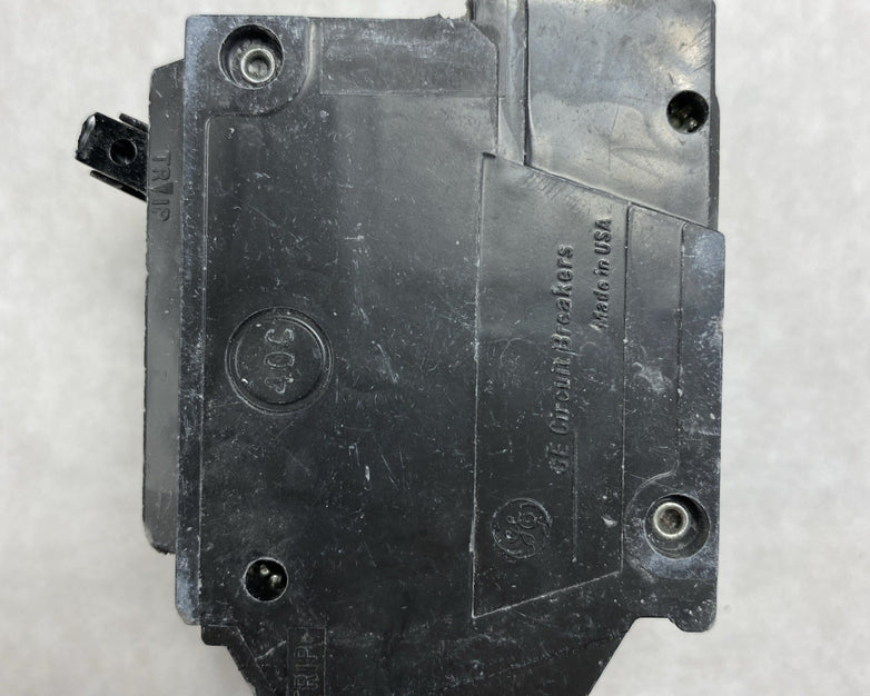General Electric Model C THQL2130 30A 2 Pole Plug In Circuit Breaker Box Of 5