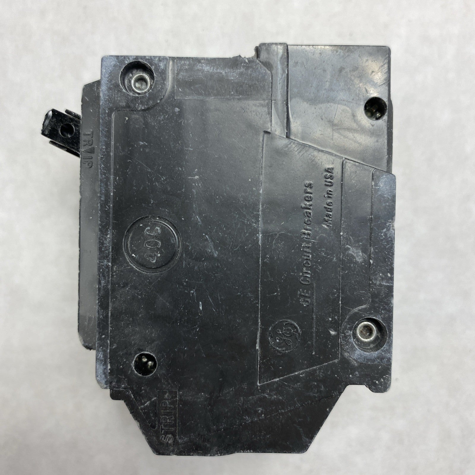 General Electric Model C THQL2130 30A 2 Pole Plug In Circuit Breaker Box Of 58