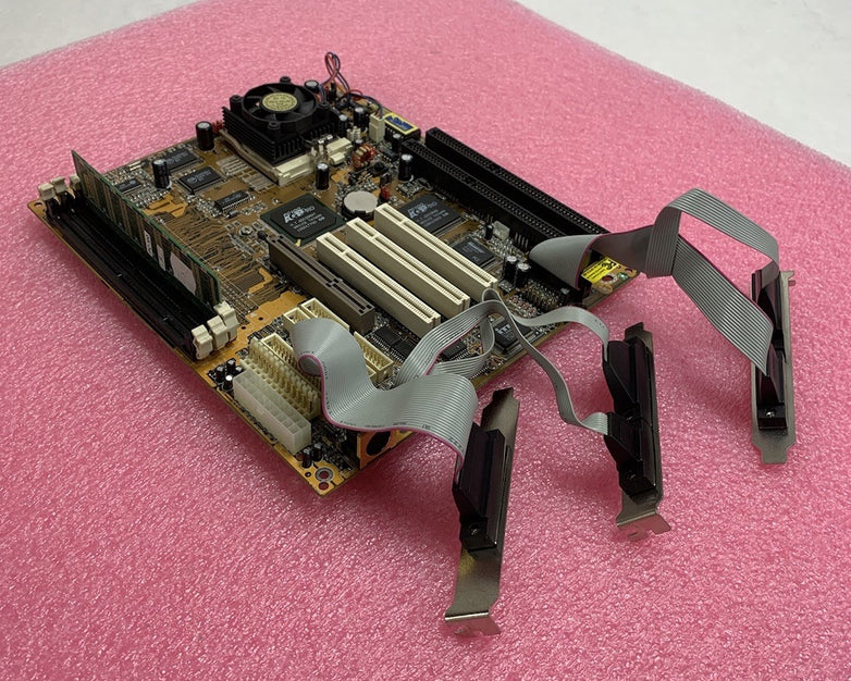 PCChips/Hsin M577 AMD K6-2 3P MMX 64MB RAM No Shield