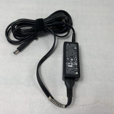 Lot of 2 HP AC Adapter 608425 and 744481-003
